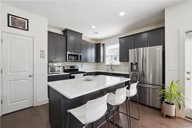 Building Photo - 162 Auburn Run Ln