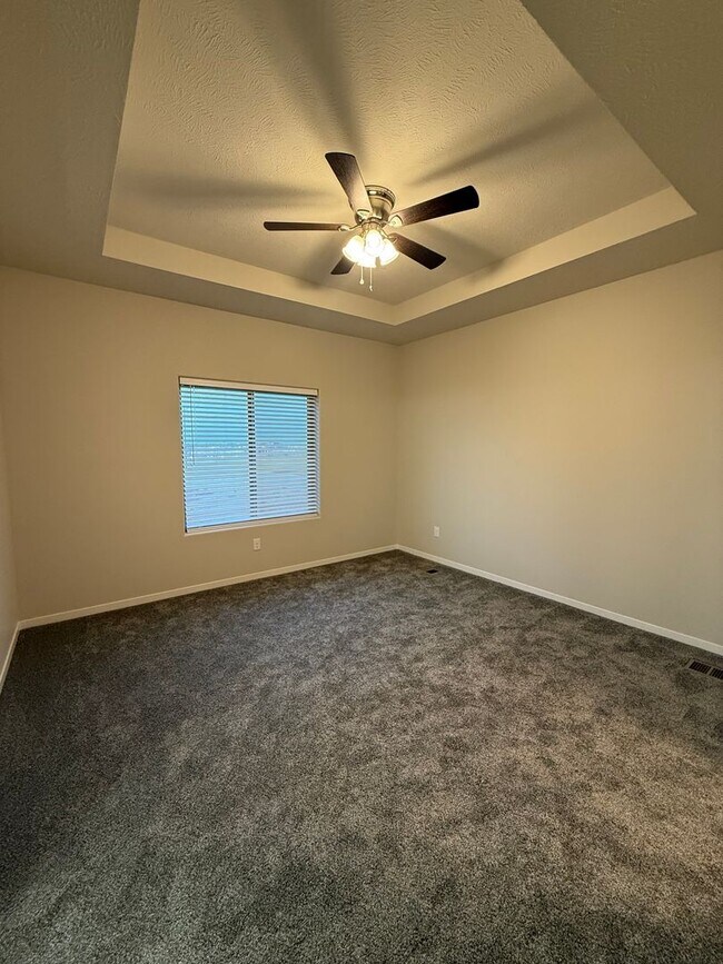 Building Photo - New Construction 3 bedroom/3 bath townhome in South Lincoln