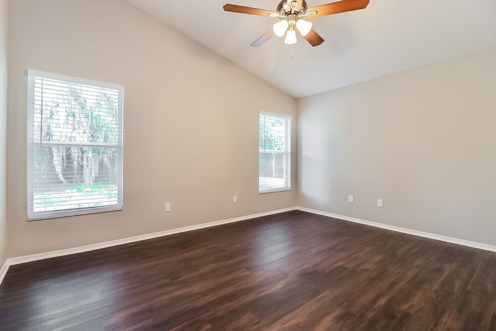 Building Photo - 8730 Morrison Oaks Ct