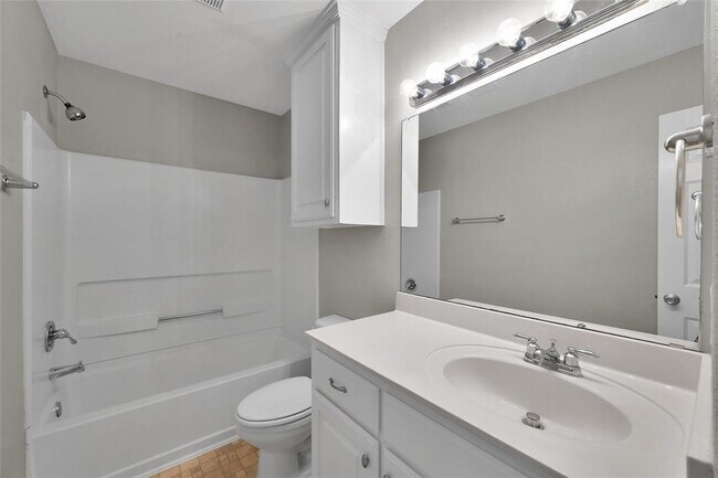 Building Photo - 187 Binnacle Ct