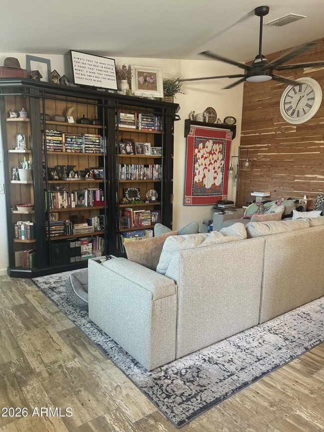 Building Photo - 11005 E Verbina Ln