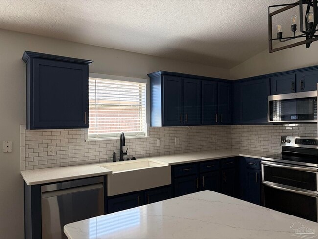 Building Photo - 4776 Hilarita Cir