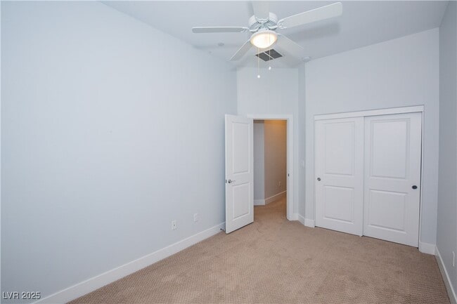 Building Photo - 10557 Ridge Glow Ave