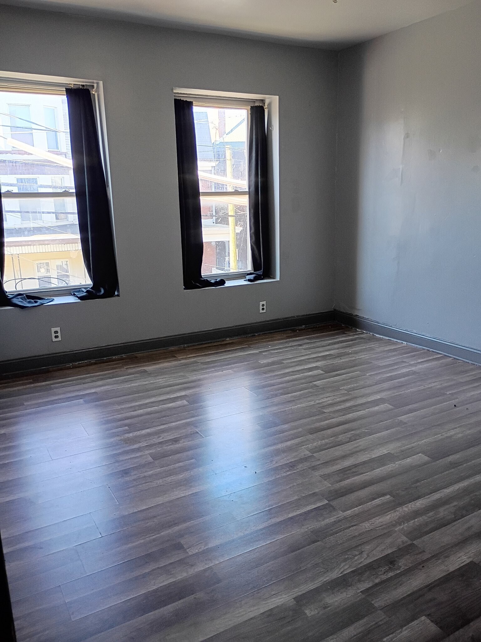 Building Photo - 1129 Lehman St