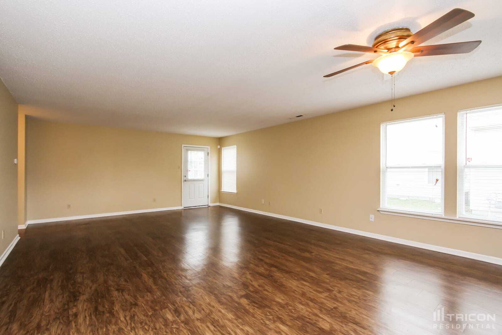 Building Photo - 1392 Lavender Dr