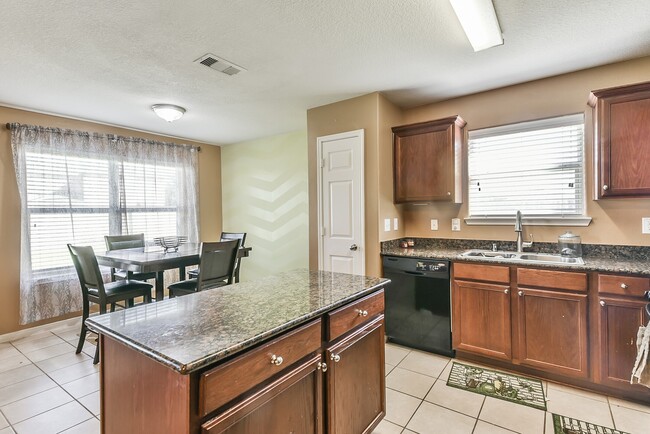 Building Photo - 9423 Ivory Trail Ln