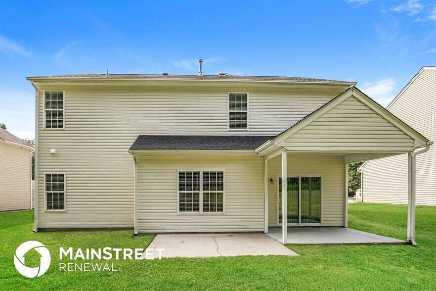 Building Photo - 3630 Whitworth Dr