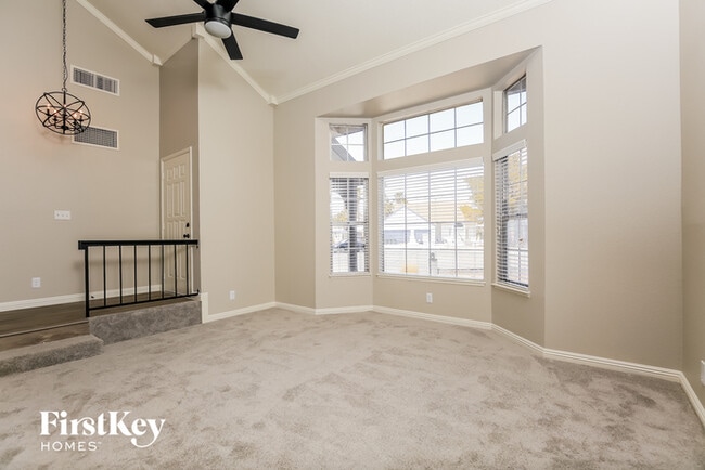 Building Photo - 1113 Passion Flower Cir