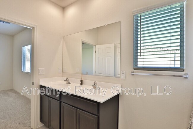 Building Photo - 24642 W Flores Dr