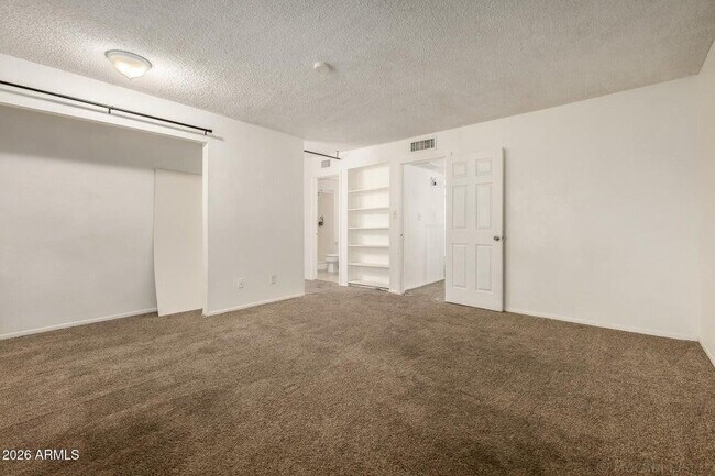 Building Photo - 3109 W Harmont Dr