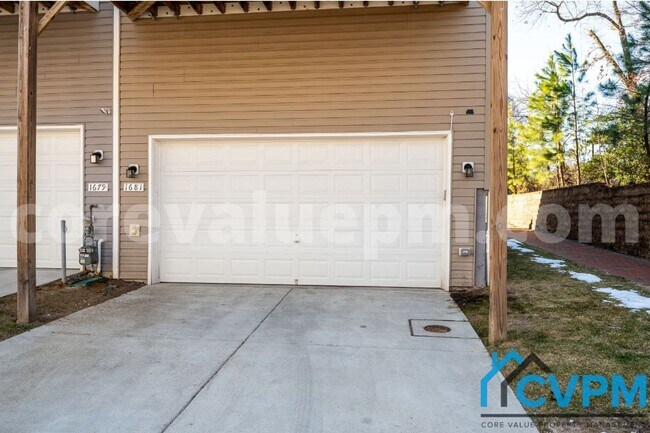 Building Photo - 1681 Signalman Ct