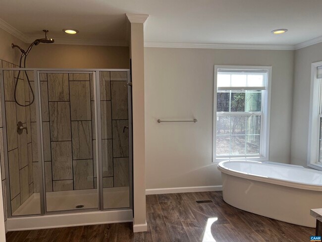 Building Photo - 3123 Scottsville Rd