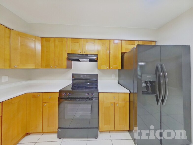 Building Photo - 111 Sheryl Lynn Dr