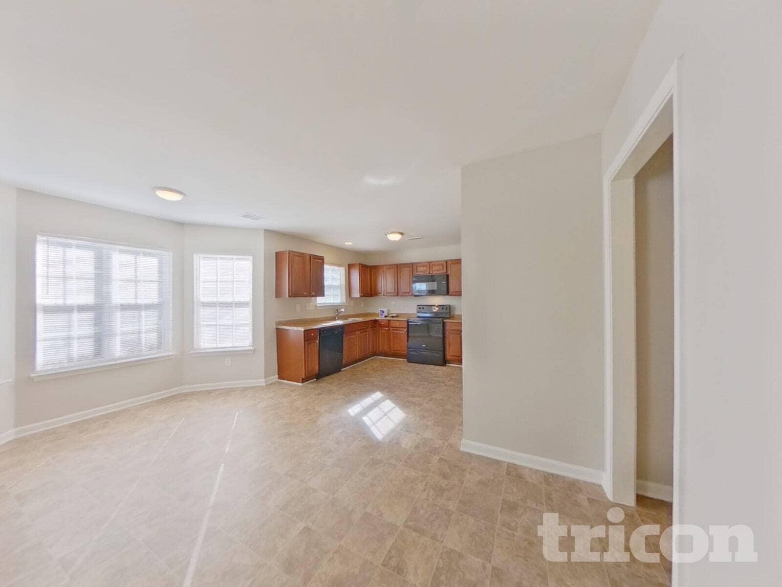 Building Photo - 5506 Linda Vista Ln