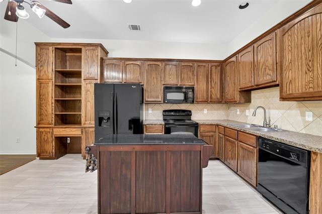 Building Photo - 2153 Colby Ln