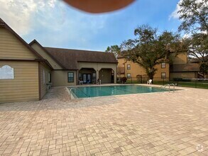 Building Photo - 465 Forestway Cir