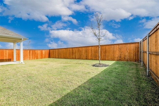 Building Photo - 3405 Pat Mayse Dr