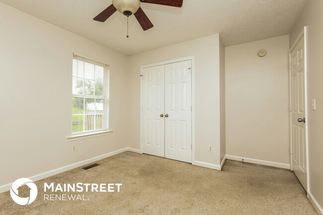 Building Photo - 434 Sondra Dr