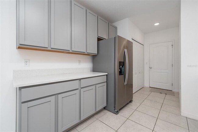 Building Photo - 557 Pawnee Ct