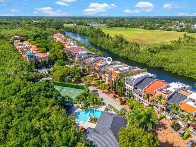 Building Photo - 6124 Paradise Point Dr