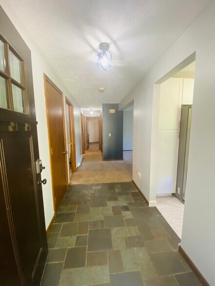 Building Photo - 5253 Frank Ave NW