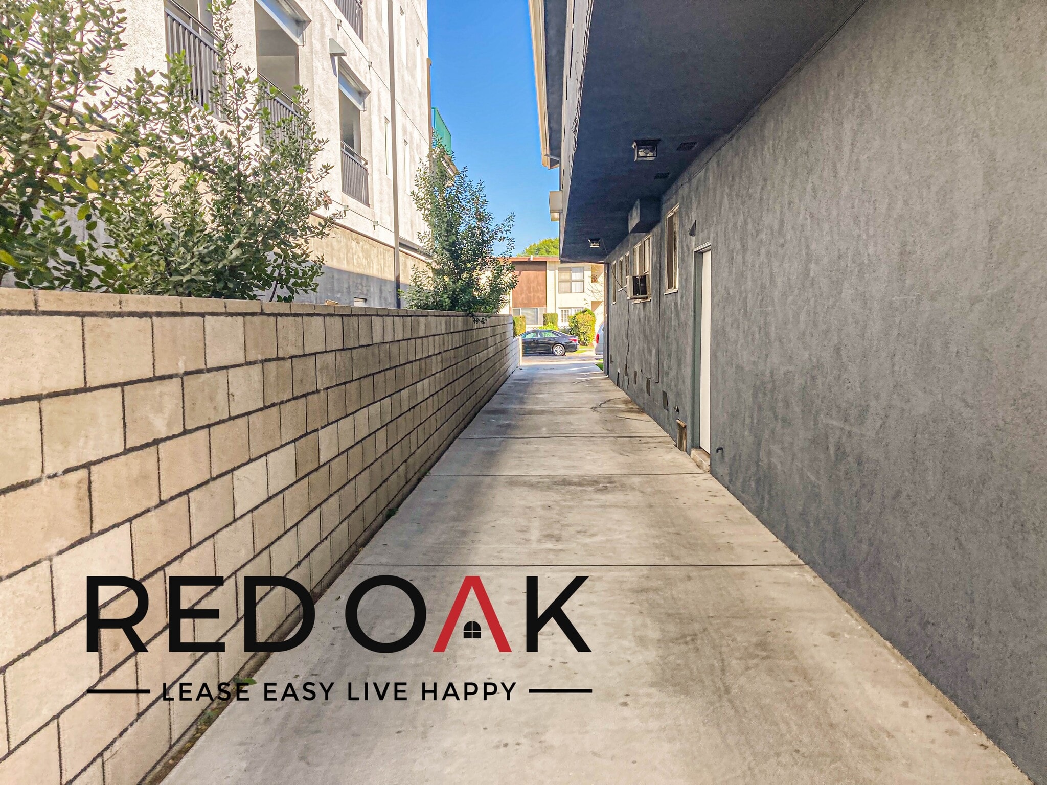 Building Photo - 1437 S Sherbourne Dr