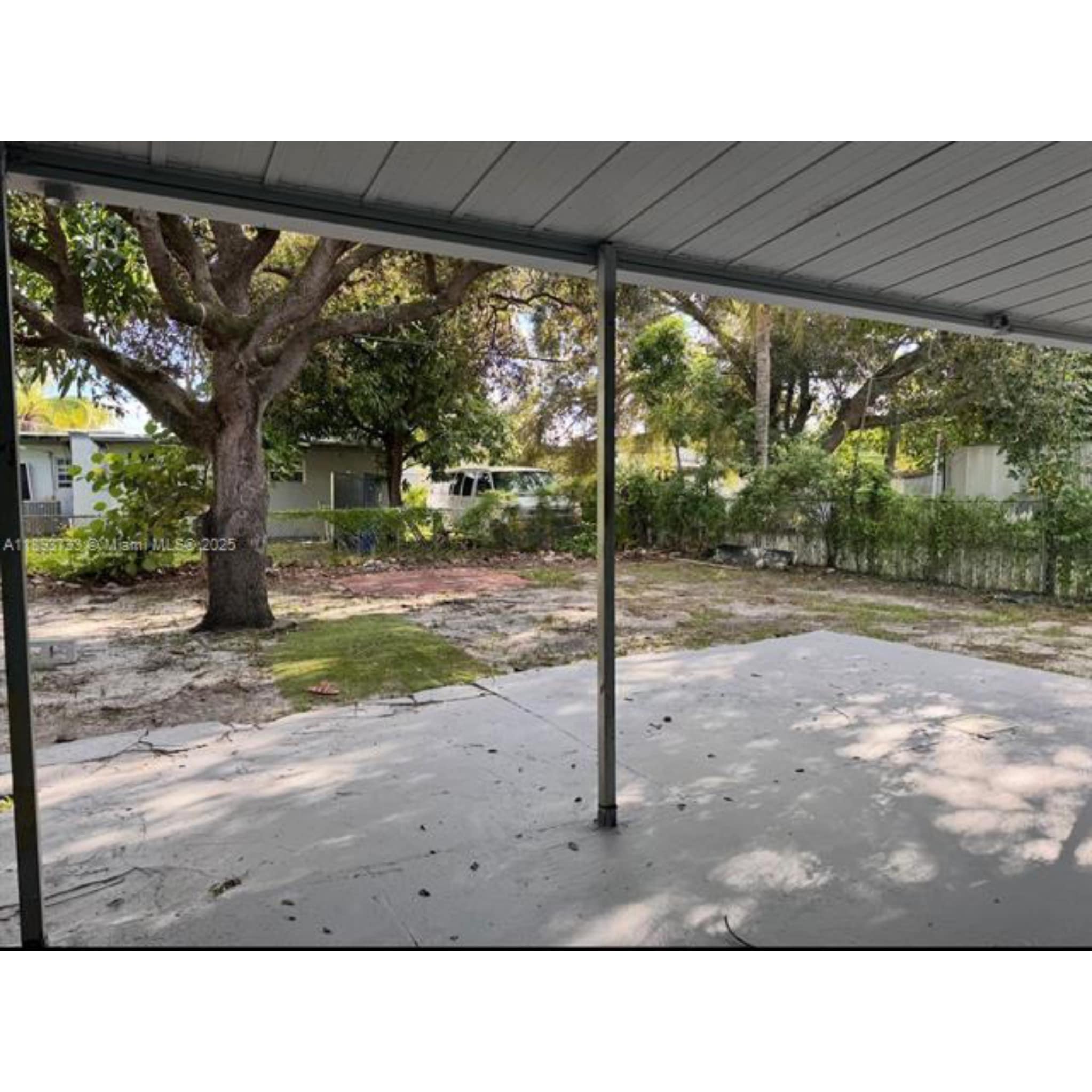 Building Photo - 550 NW 118th St