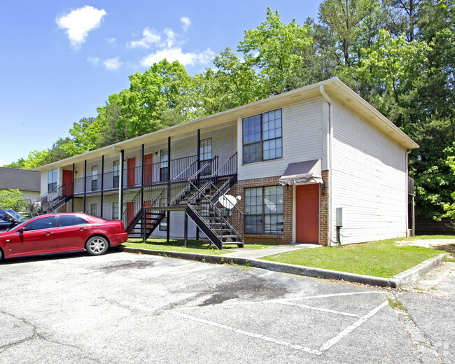 Primary Photo - Carson Square Apartments
