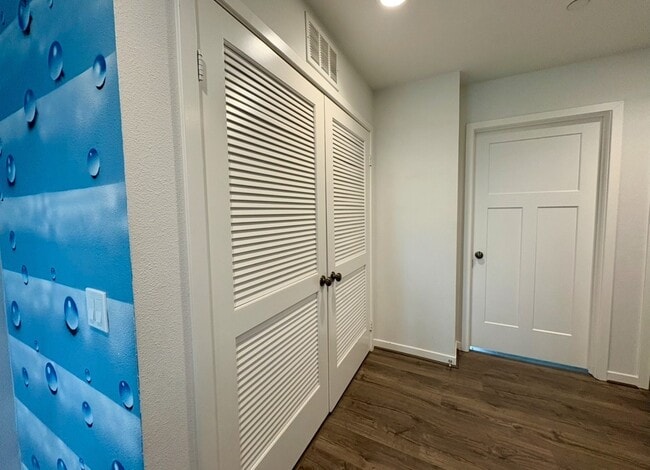 Building Photo - 13218 Shaw Ln