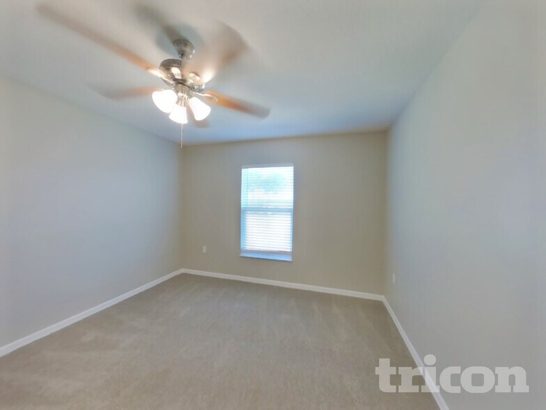 Building Photo - 18 Prince Kaarel Ln