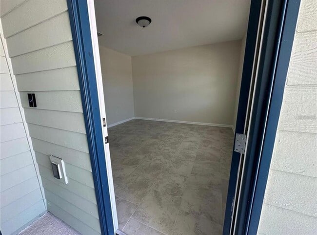 Building Photo - 4500 Bluff Oak Loop