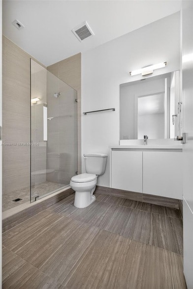 Building Photo - 16709 Botaniko Dr N