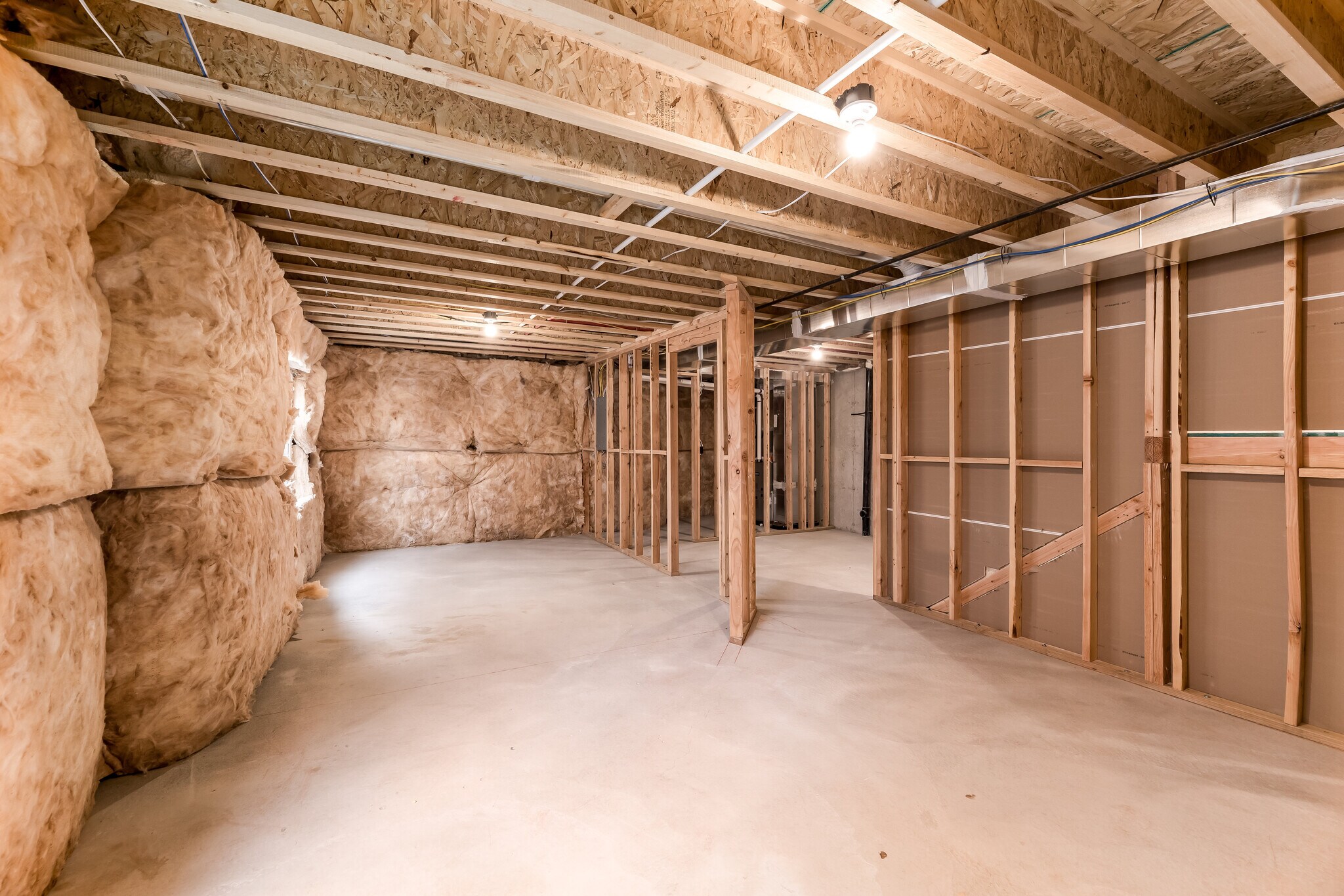 Building Photo - 13694 S Devers Dr