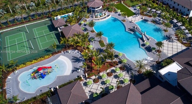 Building Photo - 8005 NW 104th Ave