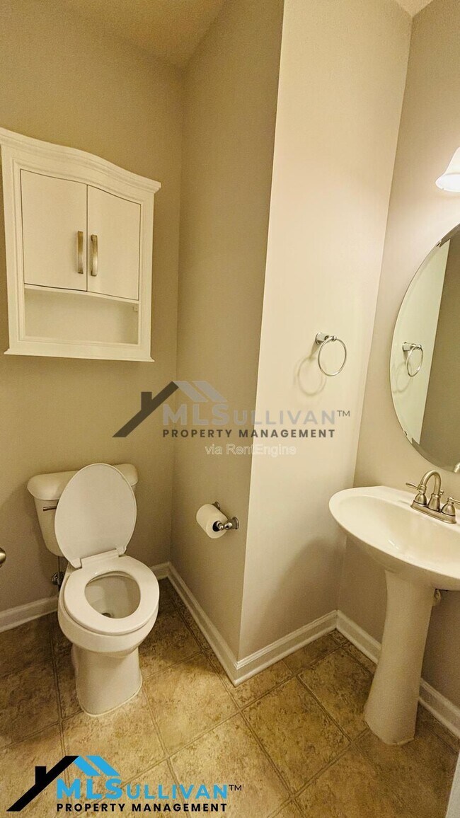 Building Photo - 3973 White Kestrel Dr