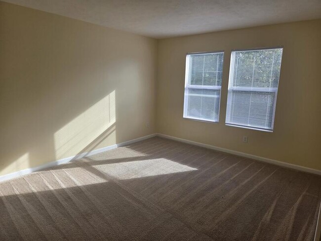 Building Photo - 1133 Topp Creek Dr