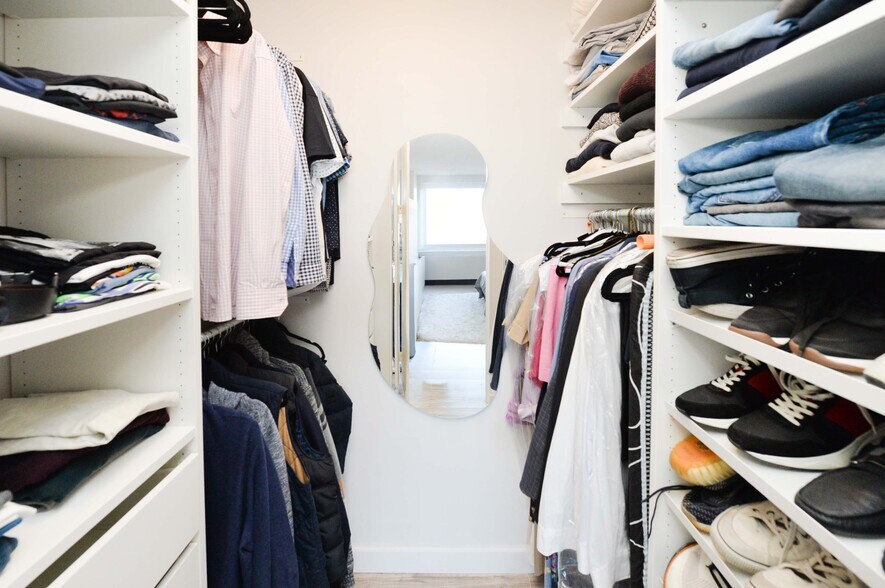 Second Walk in closet - 2000 Linwood Ave