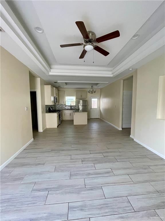 Building Photo - 21 S Iris St