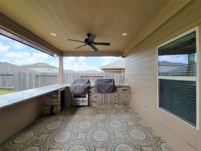 Building Photo - 5515 Peralta Mills Way