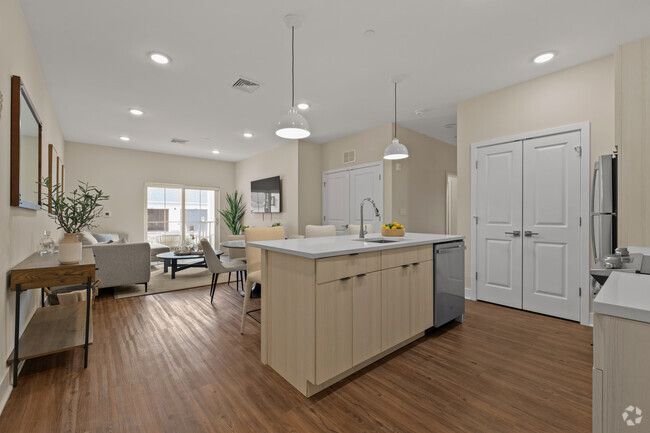 Interior Photo - Riverpointe Cheshire