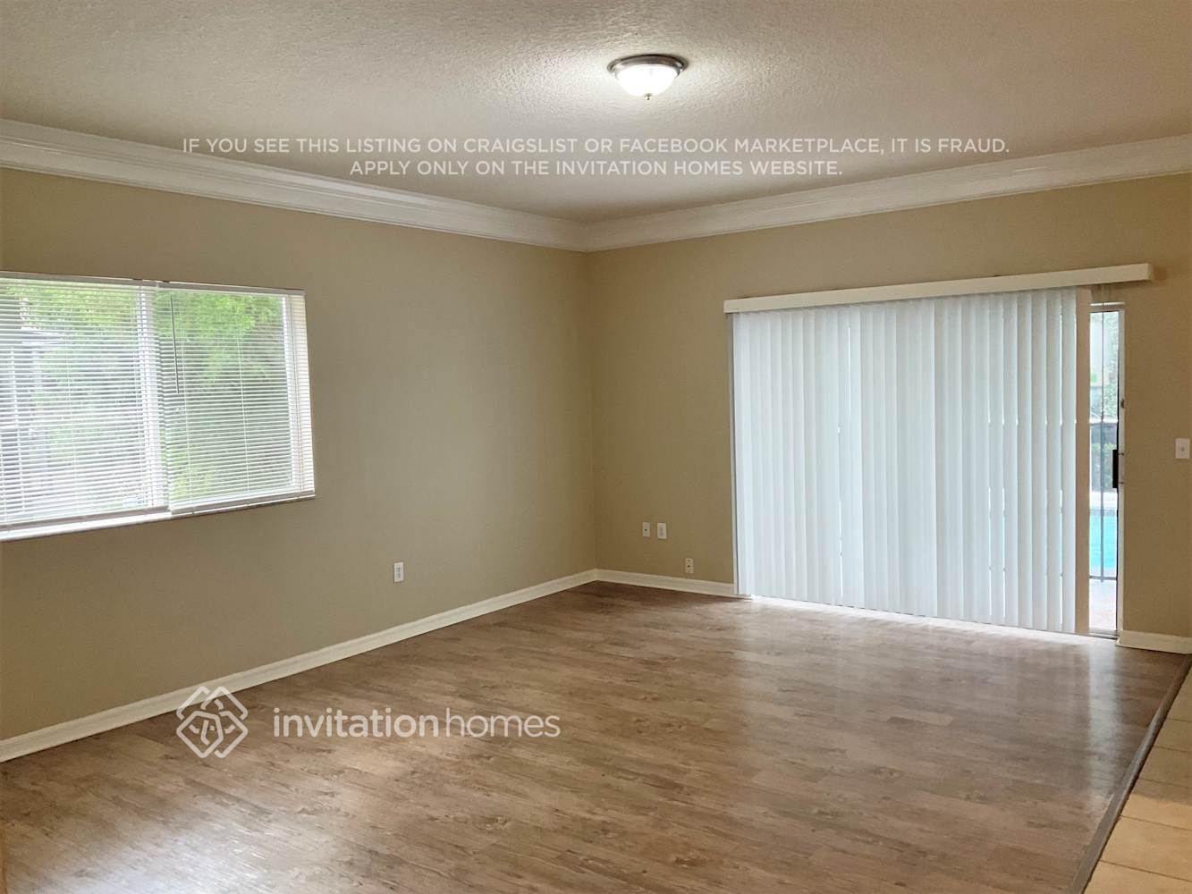 Building Photo - 18221 Sandy Pointe Dr