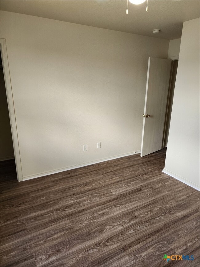 Building Photo - 5709 Redstone Dr