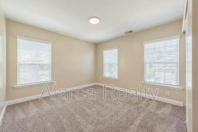 Building Photo - 4924 Cruz Bay Dr