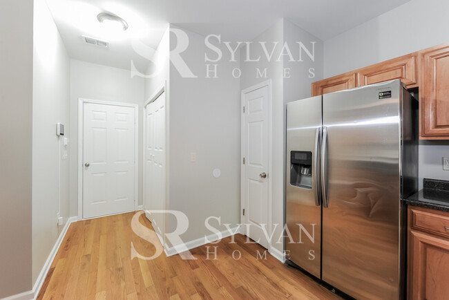 Building Photo - The Lifestyle You Deserve.