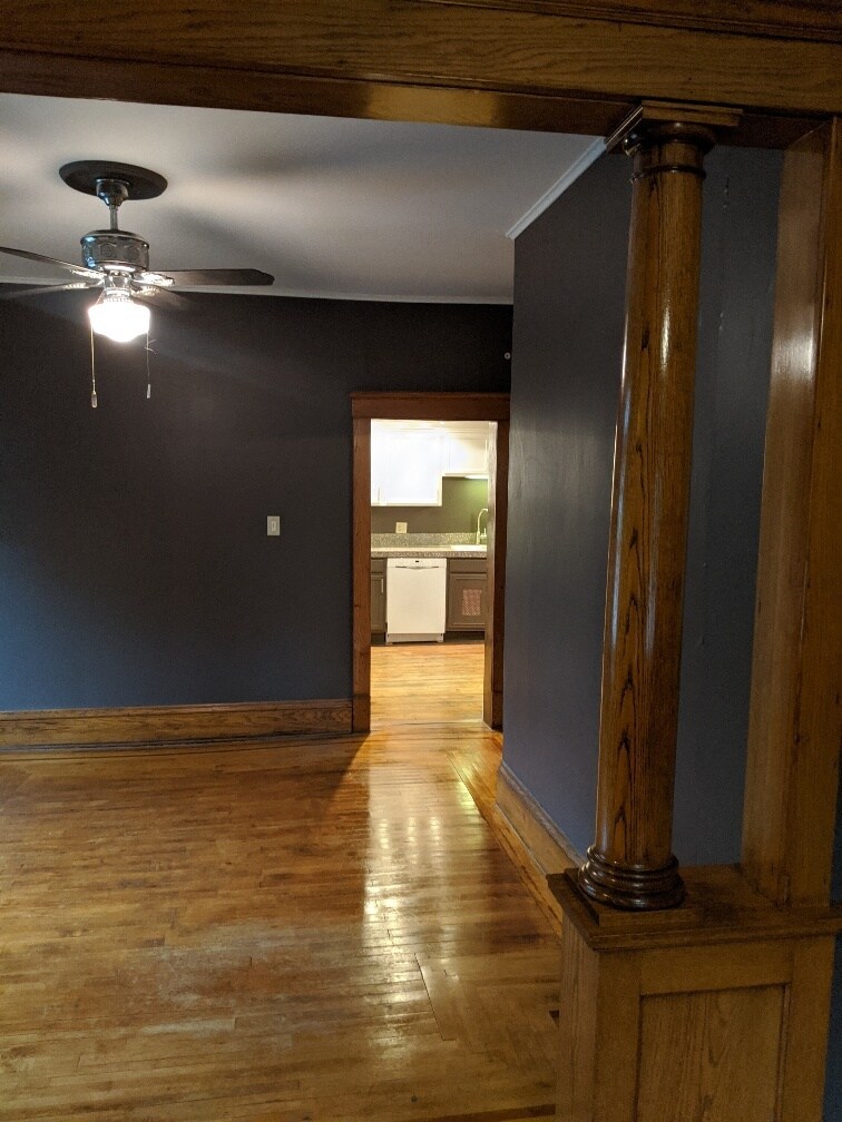 Building Photo - 2255 Pierce St NE