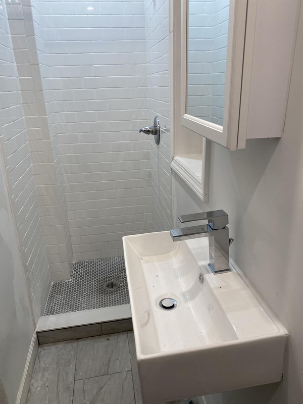 Building Photo - 115 N 5th Ave