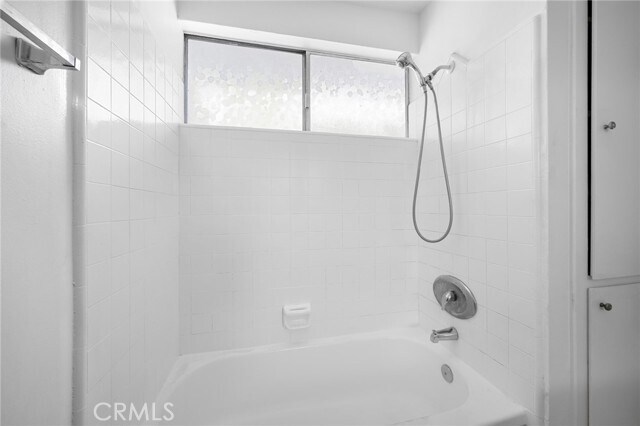 Building Photo - 17931 Devonshire St