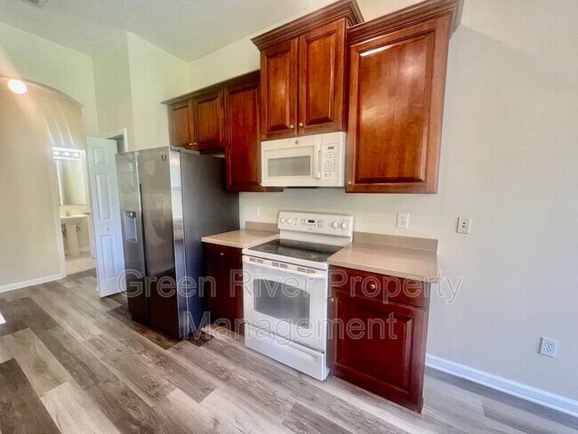 Building Photo - 2074 Heritage Oaks Ct