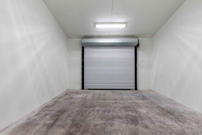 Building Photo - 4985 Stables Way