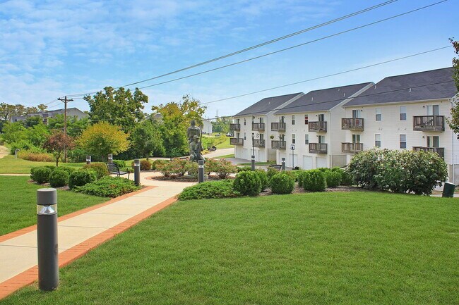 Building Photo - 143 Stonewall Creek Dr